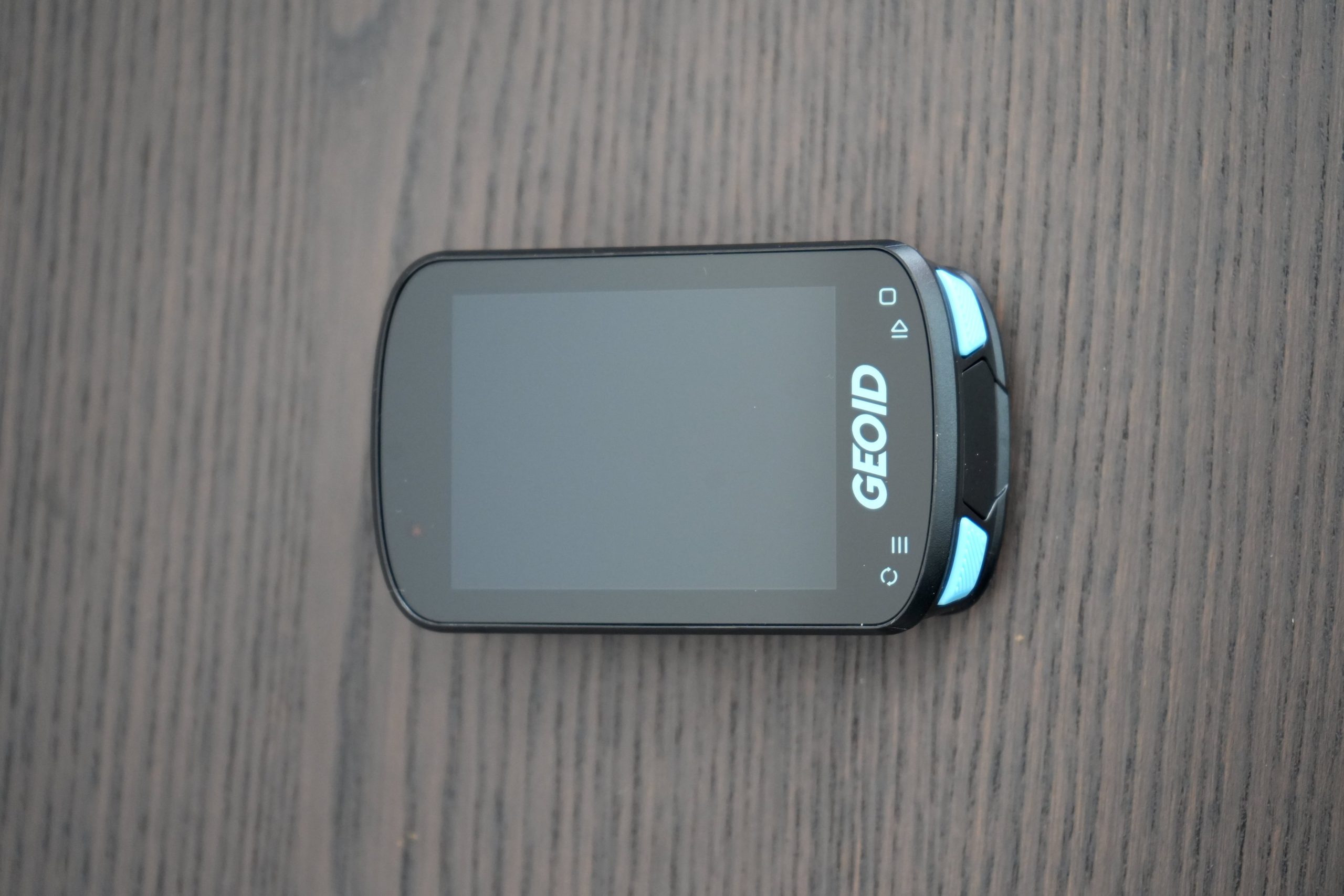 First Look at GEOID's CC600 Smart GPS Bike Computer – Heiden.io